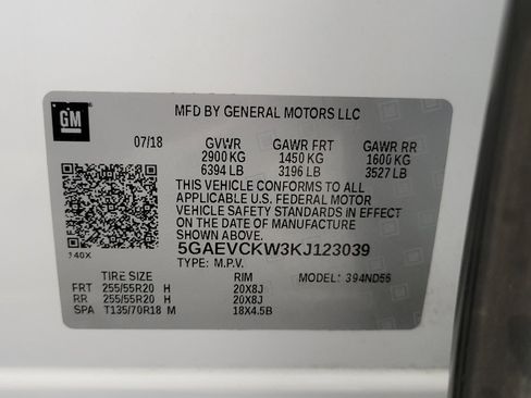 Used 2019 Buick Enclave Avenir w/ Avenir Technology Package AWD/4WD image 29