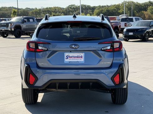 Used 2024 Subaru Crosstrek 2.0i Premium AWD/4WD image 5
