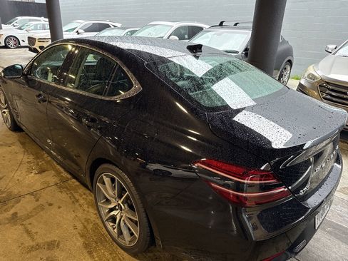 Used 2025 Genesis G70 2.5T image 6