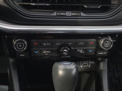 Used 2022 Jeep Compass High Altitude image 21