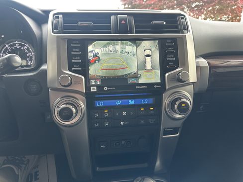 Certified 2023 Toyota 4Runner Limited AWD/4WD image 9