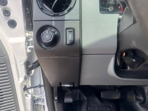 Used 2015 Ford F350 XL w/ Power Equipment Group AWD/4WD image 22