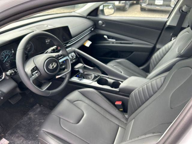 New 2026 Hyundai Elantra Limited FWD image 13