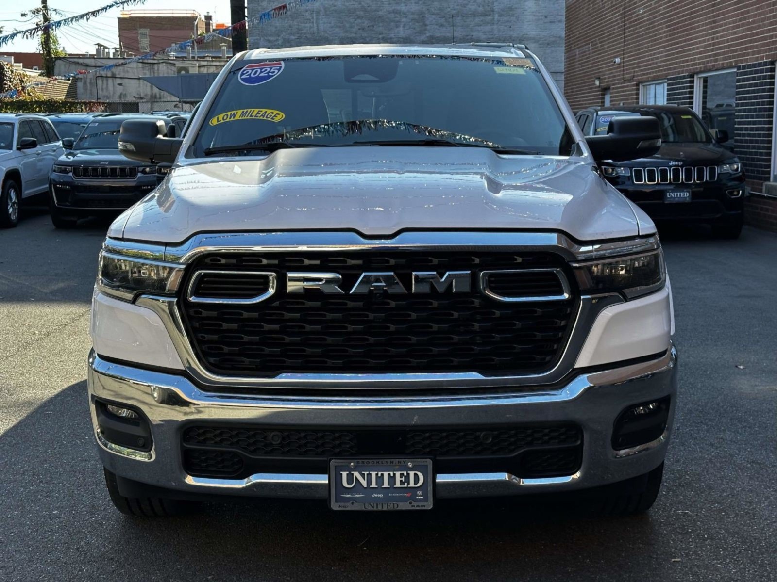 Used 2025 RAM 1500 Big Horn AWD/4WD image 9