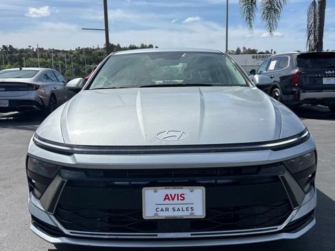 Used 2025 Hyundai Sonata SEL FWD image 4