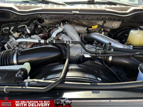 Used 2022 Ford F250 Lariat w/ Black Appearance Package AWD/4WD image 15