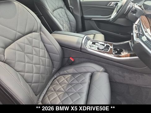 Used 2026 BMW X5 xDrive50e AWD/4WD image 30