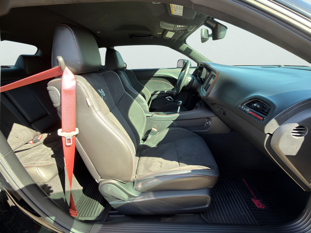 Used 2023 Dodge Challenger R/T Scat Pack RWD image 9