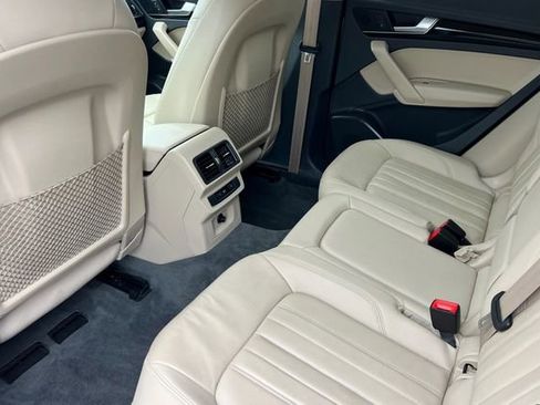 Used 2020 Audi Q5 2.0T Premium image 13