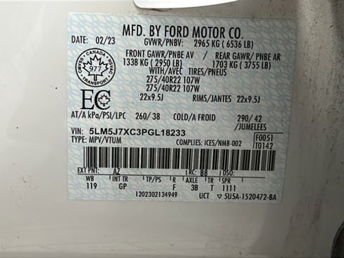 Used 2023 Lincoln Aviator Reserve w/ Equipment Group 201A AWD/4WD image 29
