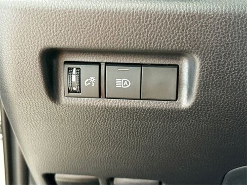 New 2025 Toyota RAV4 LE image 8