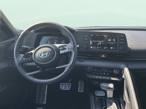 New 2026 Hyundai Elantra Sport FWD image 14