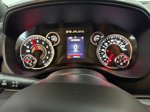 Certified 2025 RAM 1500 Big Horn AWD/4WD image 25
