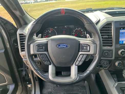 Used 2018 Ford F150 Raptor w/ Equipment Group 802A Luxury image 18