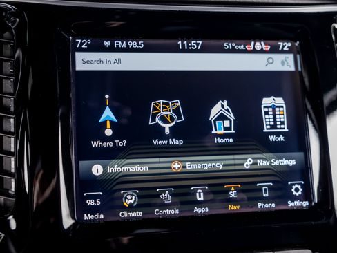 Used 2020 Jeep Cherokee High Altitude AWD/4WD image 27