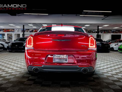 Used 2023 Chrysler 300 C RWD image 24