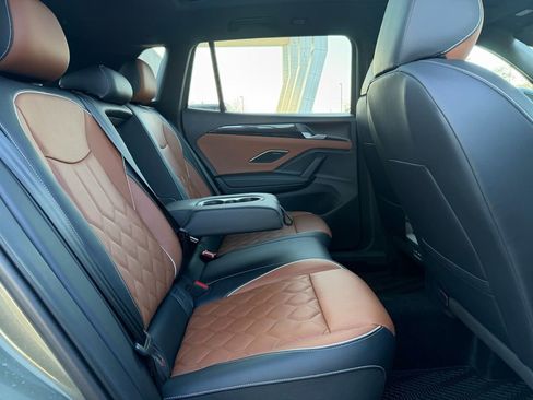 Used 2026 Volkswagen Tiguan SEL R-Line image 15