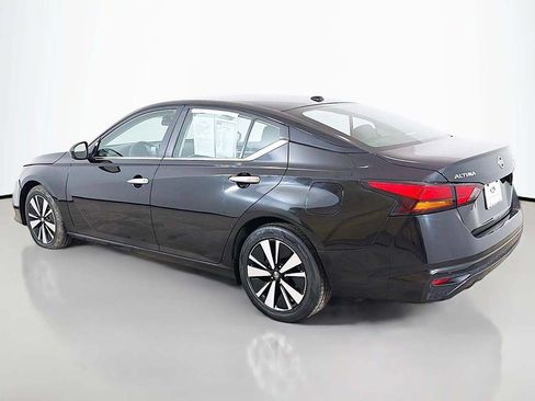 Used 2022 Nissan Altima 2.5 SV FWD image 7
