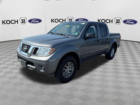 Used 2019 Nissan Frontier SV AWD/4WD image 3
