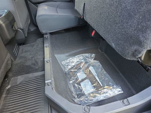 Used 2025 Toyota Tacoma SR5 RWD image 31
