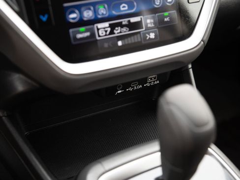 Used 2024 Subaru Crosstrek 2.0i Premium image 15