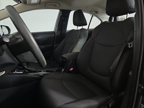 Used 2021 Toyota Corolla LE FWD image 14