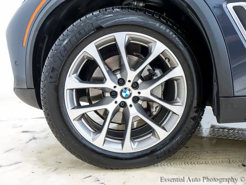 Used 2021 BMW X5 xDrive40i w/ Convenience Package AWD/4WD image 12