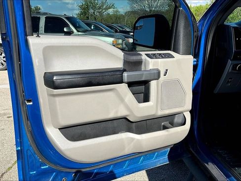Used 2018 Ford F150 XLT image 22