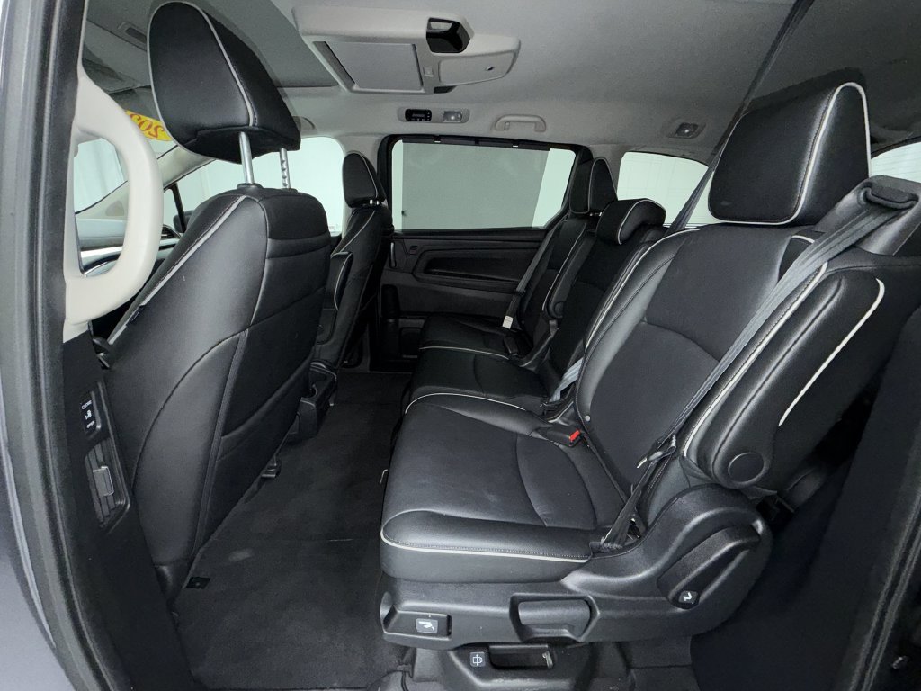 Used 2025 Honda Odyssey Touring image 14