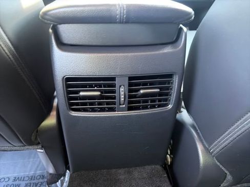 Used 2023 MAZDA CX-30 AWD 2.5 S w/ Select Package image 24