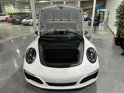 Used 2017 Porsche 911 Carrera 4S AWD/4WD image 19