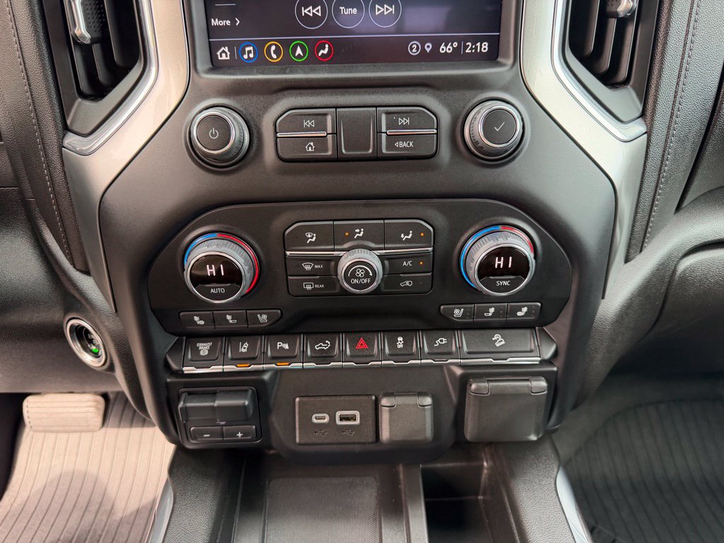 Used 2022 Chevrolet Silverado 2500 LTZ AWD/4WD image 25