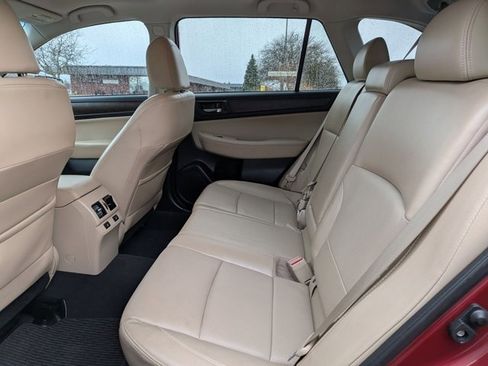 Used 2017 Subaru Outback 2.5i Limited image 19