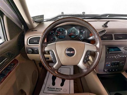 Used 2011 GMC Sierra 2500 SLT w/ SLT Convenience Package image 11