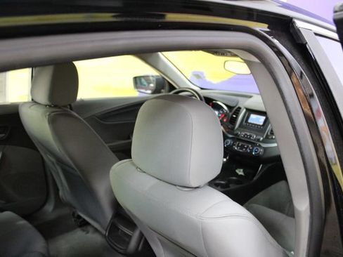 Used 2014 Chevrolet Impala LS FWD image 10