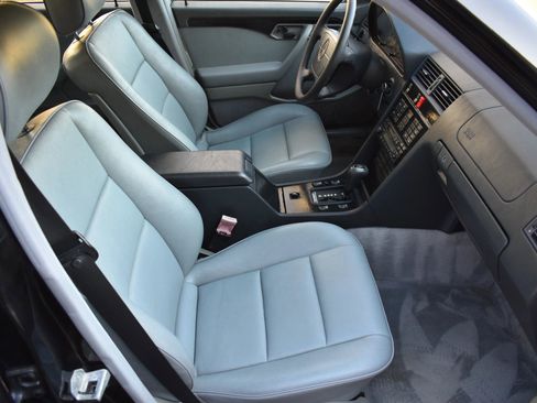 Used 1995 Mercedes-Benz C 280 Sedan image 21