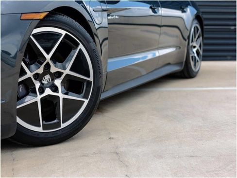New 2025 Porsche Taycan RWD image 12