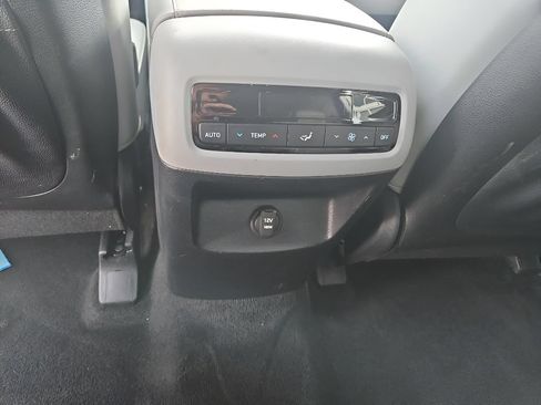 Used 2025 Hyundai Palisade SEL AWD/4WD image 19