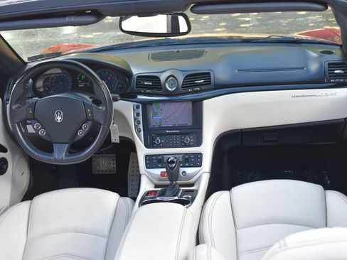 Used 2016 Maserati GranTurismo Sport image 20