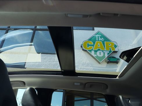 Used 2021 INFINITI QX50 Luxe image 60