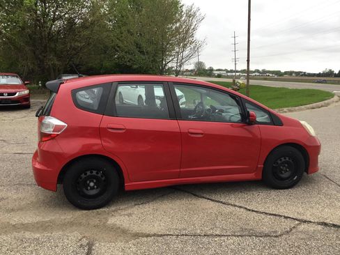 Used 2011 Honda Fit Sport image 5