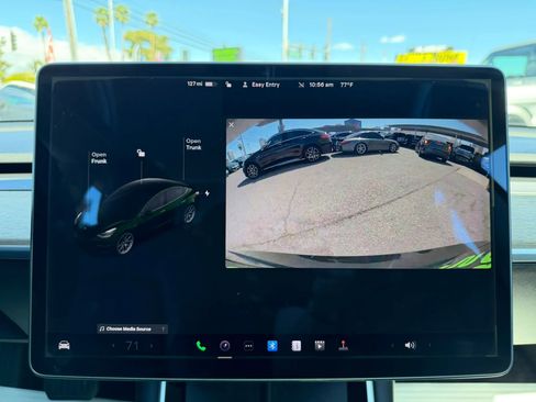 Used 2019 Tesla Model 3 Standard Range Plus image 23