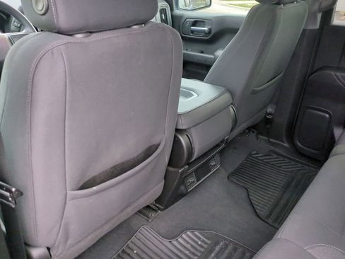 Used 2022 Chevrolet Silverado 1500 Custom Trail Boss image 18