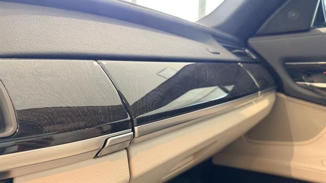 Used 2012 BMW 750i RWD image 72