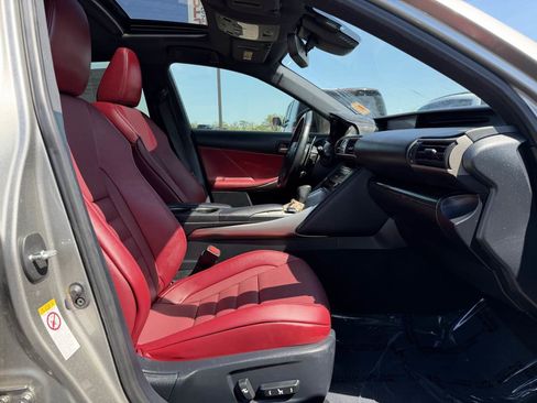 Used 2018 Lexus IS 300 F Sport RWD image 13