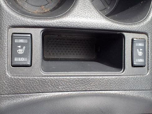 Used 2019 Nissan Rogue SV image 22