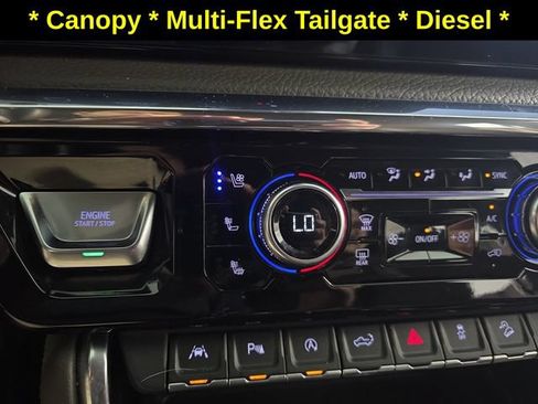 Used 2023 GMC Sierra 1500 Denali w/ Technology Package AWD/4WD image 24