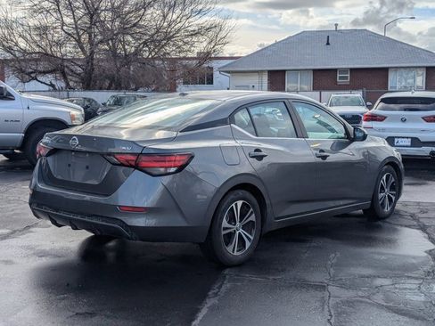 Used 2023 Nissan Sentra SV image 3