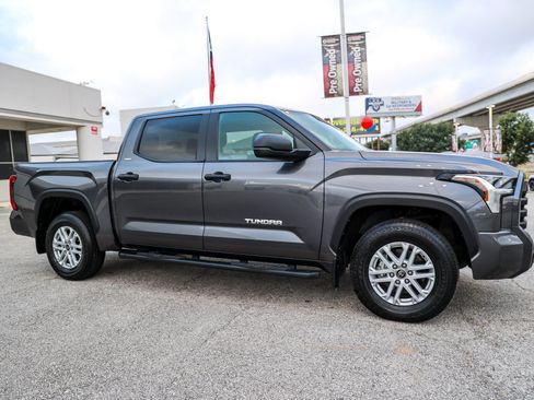 Used 2024 Toyota Tundra SR5 RWD image 6
