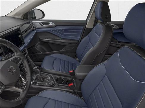 New 2026 Volkswagen Taos SEL image 6